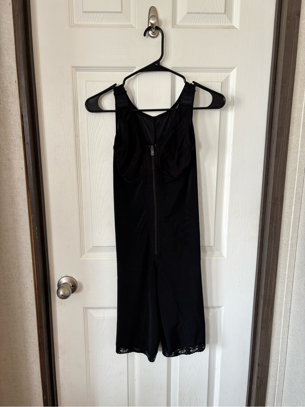 SPANX Black Full-Body Shapewear Zip Front Mid-Thigh Length